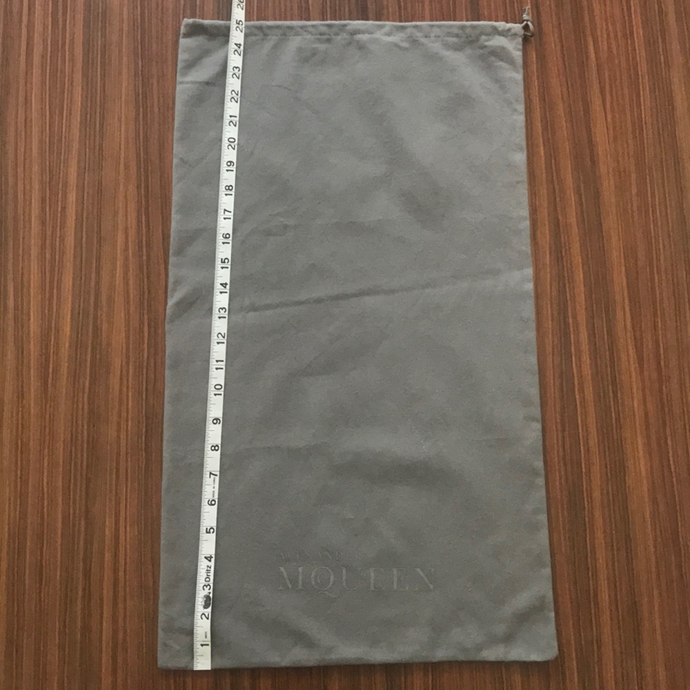 Alexander McQueen Big Dust Bag 25 x 14